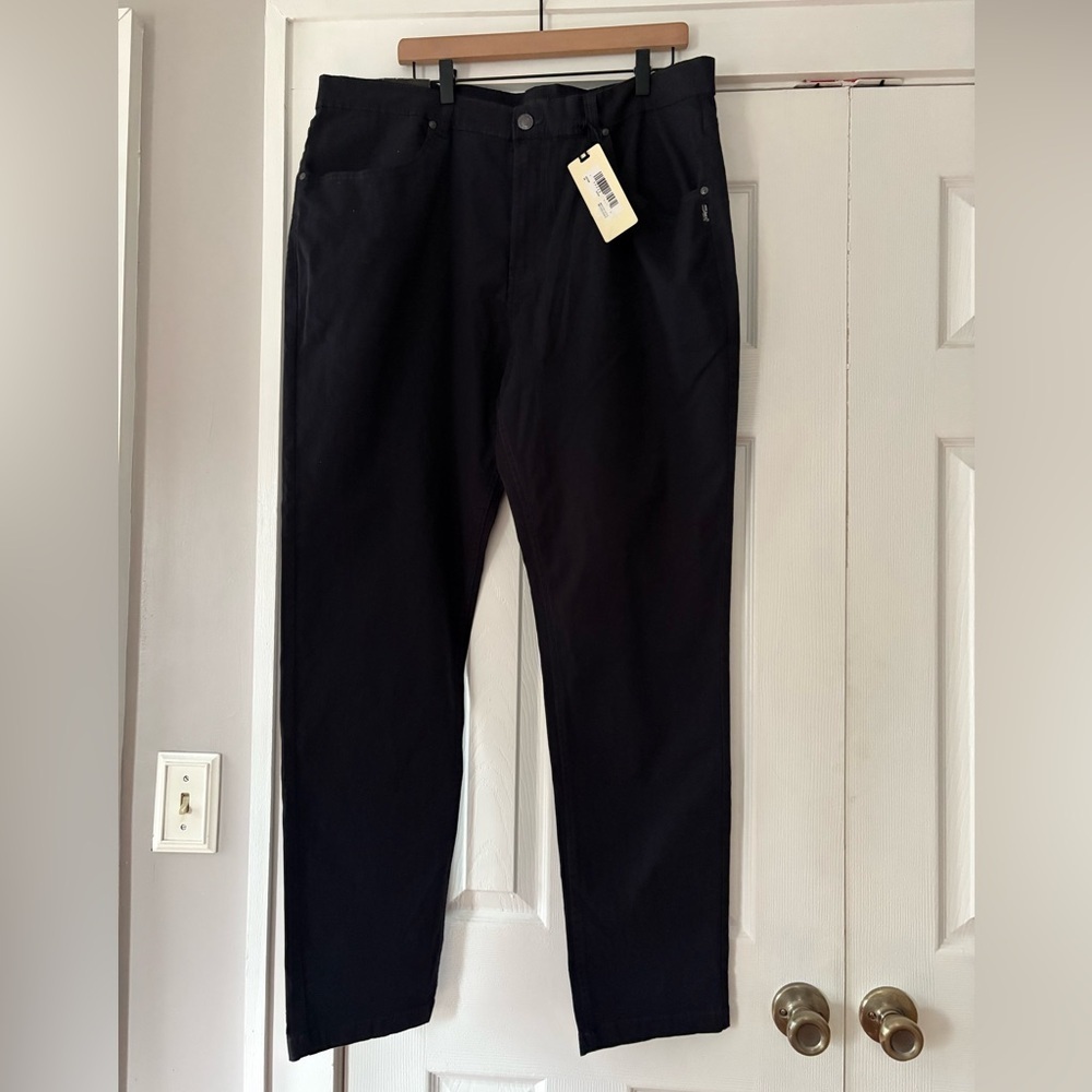 Silver Size 36 by 32 Ashton Slim Fit Dark Grey Jeans NWT